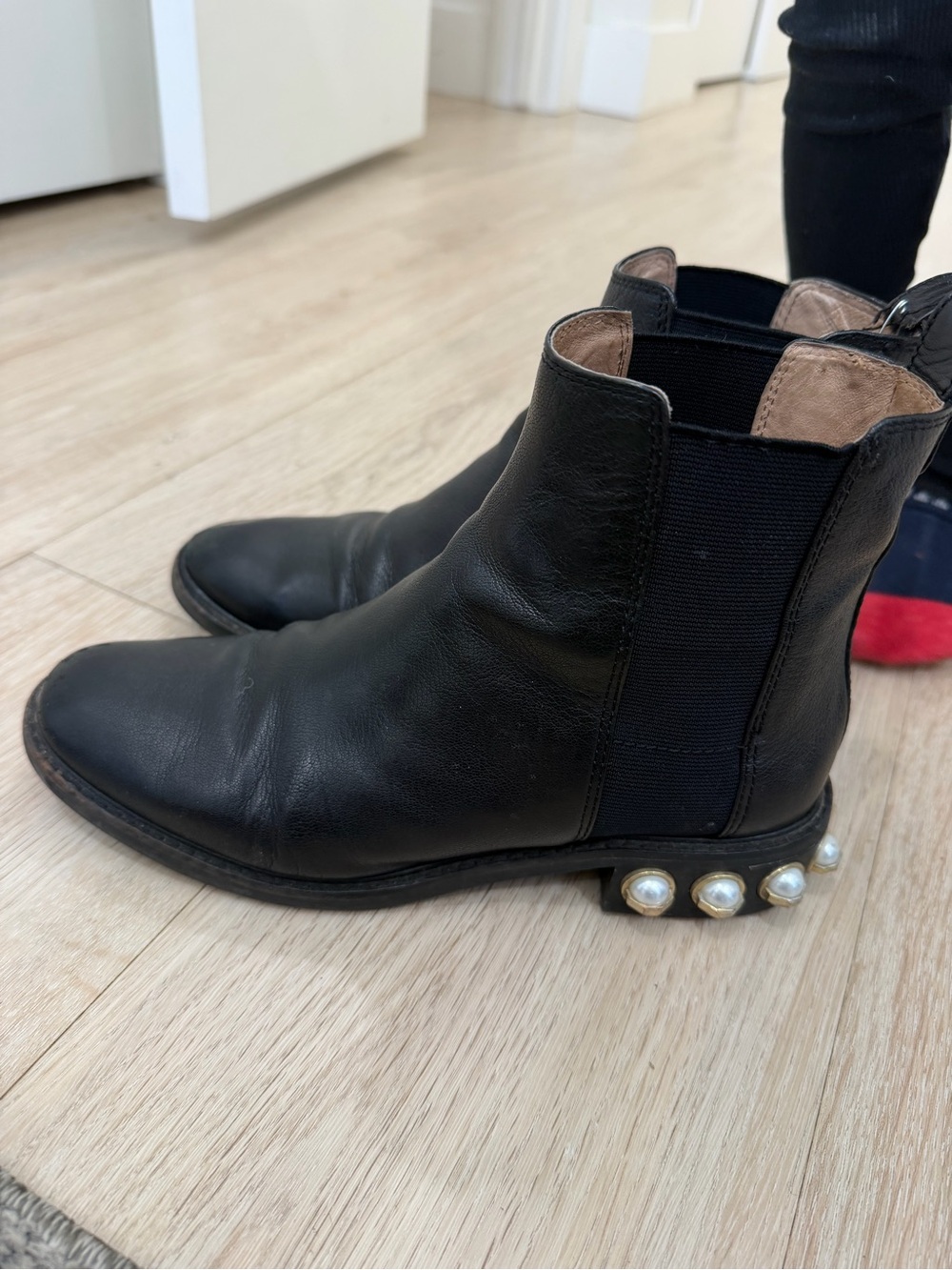 Louise et Cie Black Leather Chelsea Boots with Pearl Heel Detail